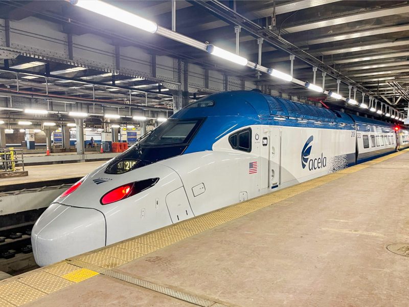Amtrak Tingkatkan Layanan Kelas Satu Di Jalur Cepat Acela