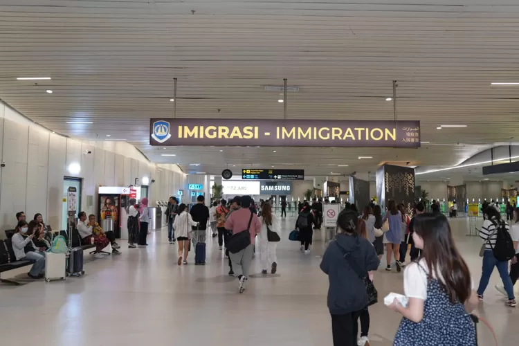 Semua Wisatawan Ke Bali Kini Wajib Isi Deklarasi Digital