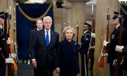 Bill Dan Hillary Clinton Menolak Bersaksi Dalam Investigasi House
