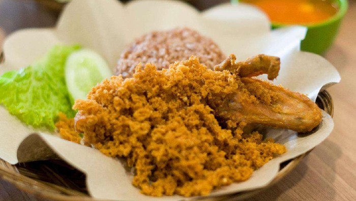 Ayam Kremes Renyah Ide Lauk Makan Siang Dan Stok Sahur