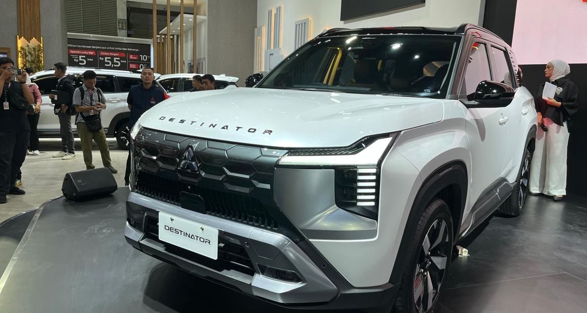 Mitsubishi Destinator Edisi Terbatas 55th Anniversary