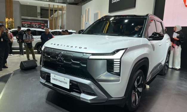 Mitsubishi Destinator Edisi Terbatas 55th Anniversary