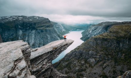 Destinasi Trolltunga Permata Alam Norwegia Yang Menakjubkan