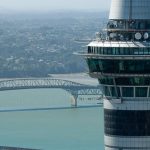Bangunan Sky Tower Simbol Kemajuan Arsitektur Di Kota Besar