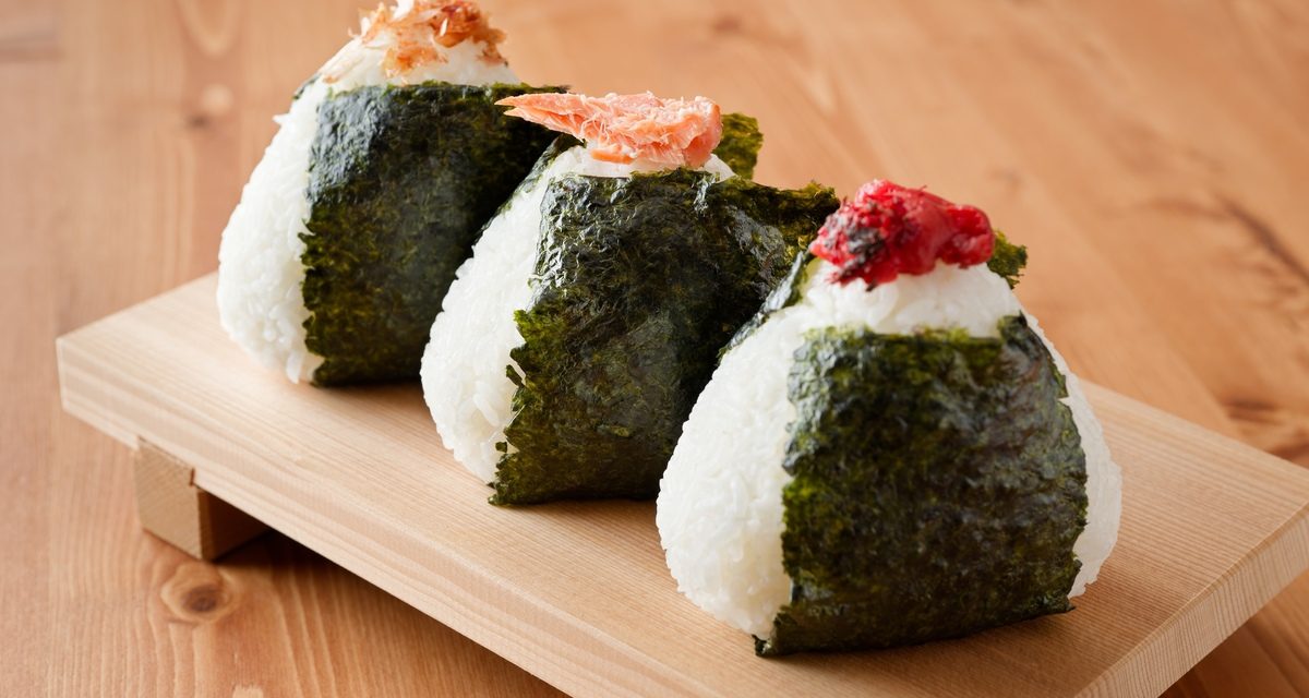 Kuliner Onigiri Makanan Khas Jepang Yang Sangat Populer