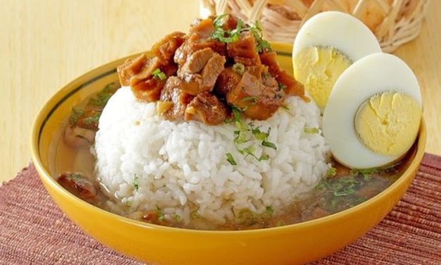 Nasi Bakmoy Perpaduan Cita Rasa Tionghoa Dan Nusantara