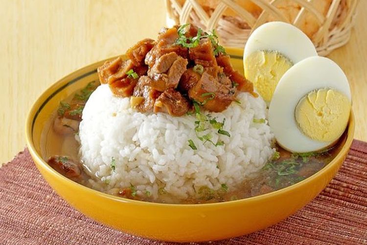 Nasi Bakmoy Perpaduan Cita Rasa Tionghoa Dan Nusantara