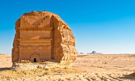 Madain Saleh Di Arab Saudi Di Anggap Sebagai Kota Terkutuk