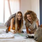 Tren Staycation Kini Menjadi Pilihan Favorit Gen Z