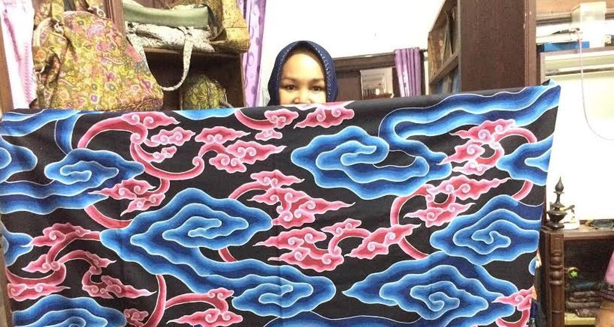 Menguak Makna Filosofis Batik Mega Mendung Cirebon