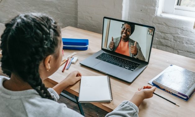Electronic Learning, Manfaat, Kelebihan Dan Kekurangan